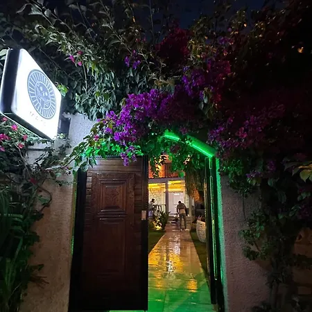 Mayan Suites 3*